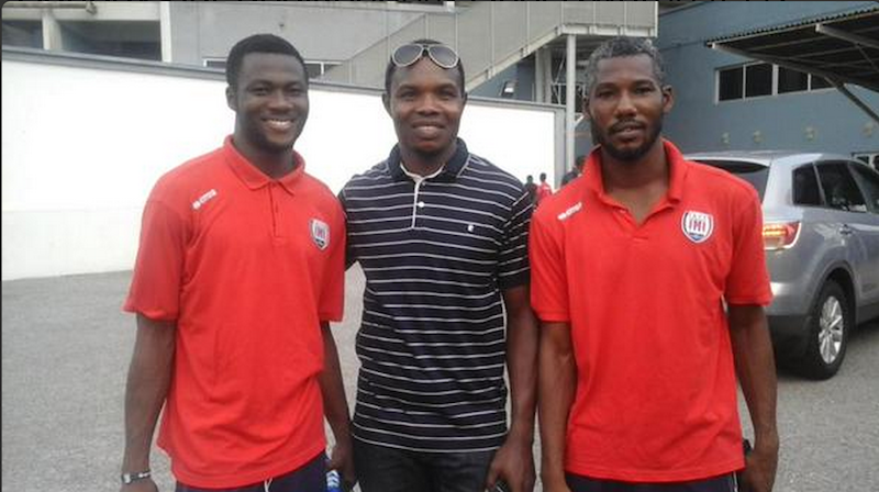 Inter Allies goalkeepers Kwame Osei and Frank Andoh meet Richard Kingson