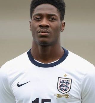 Chelsea Youngster Ola Aina Set To Commit International Future To Nigeria Ahead Of Three Lions