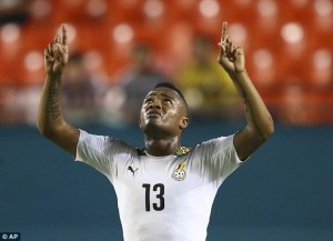 Asamoah Gyan dropped from Ghana's starting line up to face Eq Guinea, Jordan starts